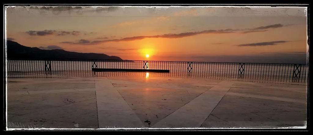 Hostal Andalucia Nerja 0*,  Espagne